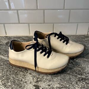 Bakers Leandro 7358 off white platform woman's lace up sneaker.  8